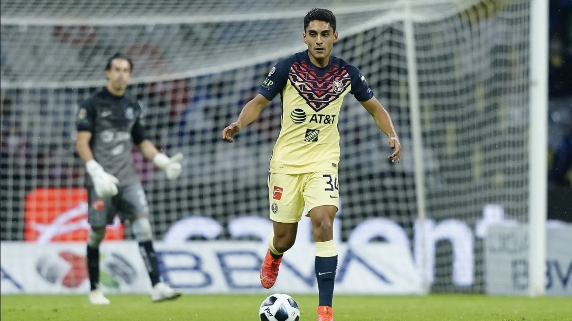 Santiago Naveda América Apertura 2021