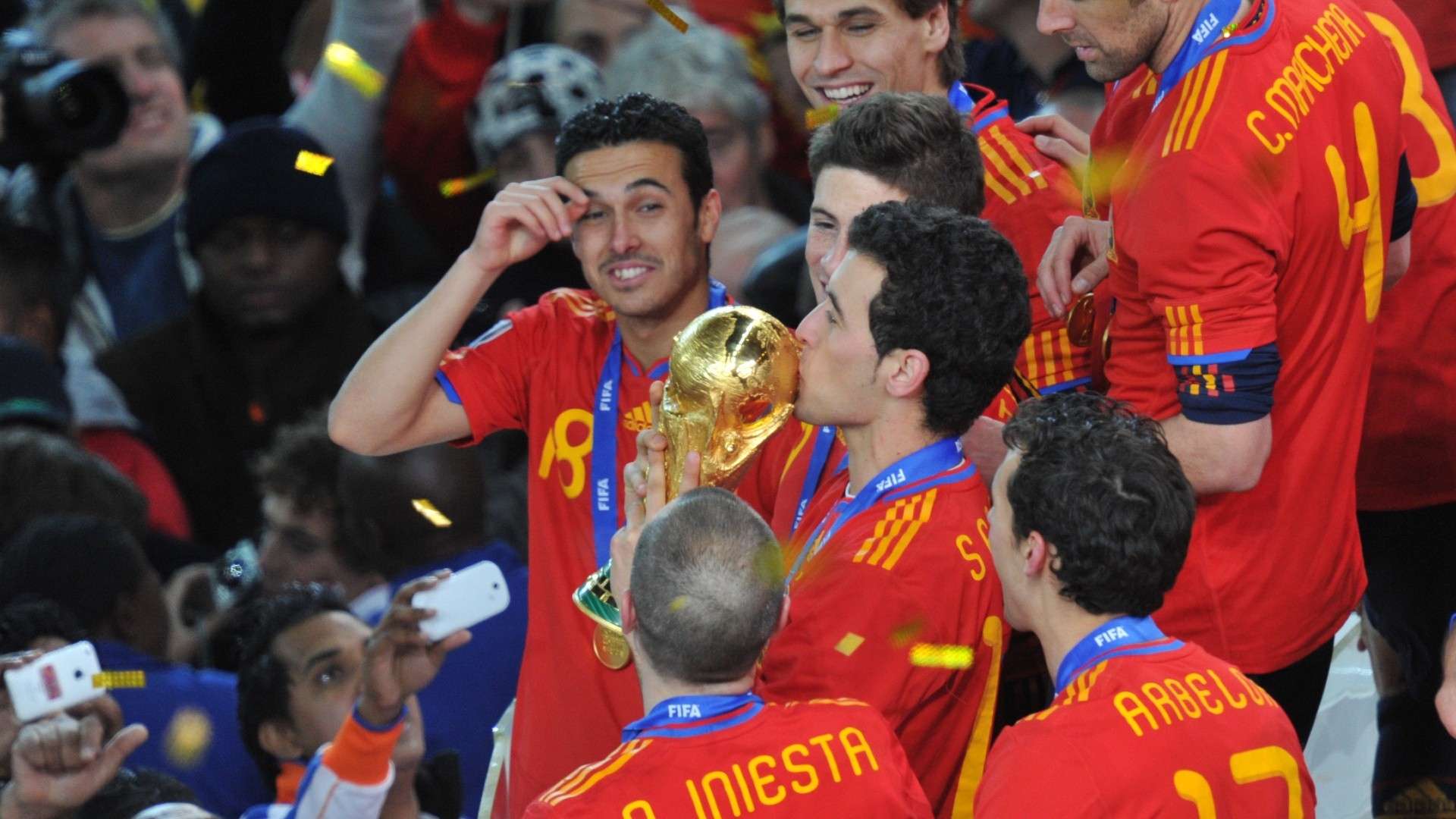 Sergio Busquets Spain 2010 World Cup