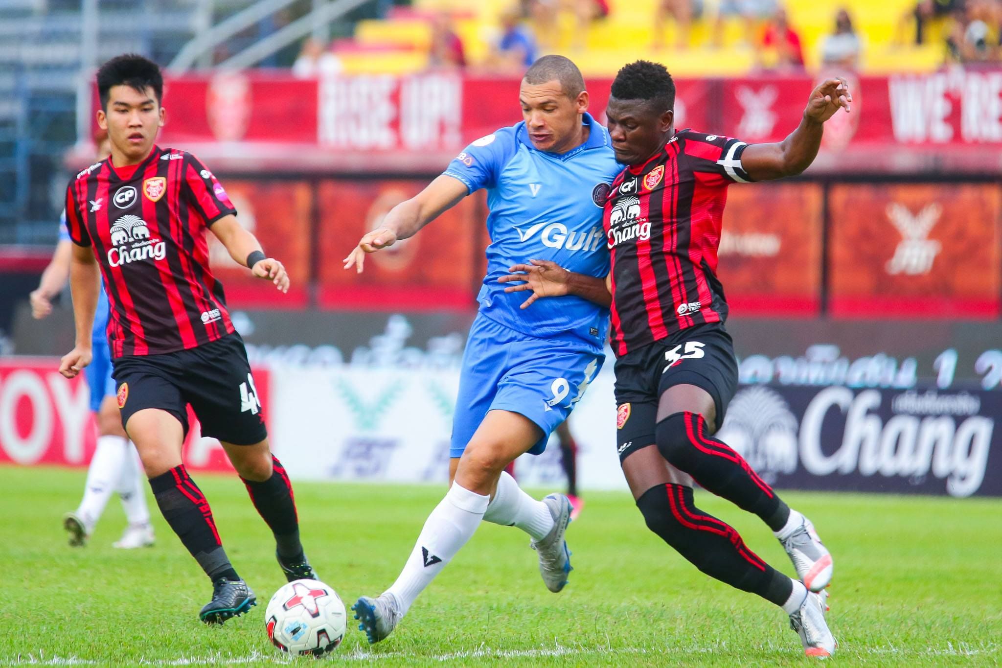 โปลิศ เทโร - ระยอง เอฟซี