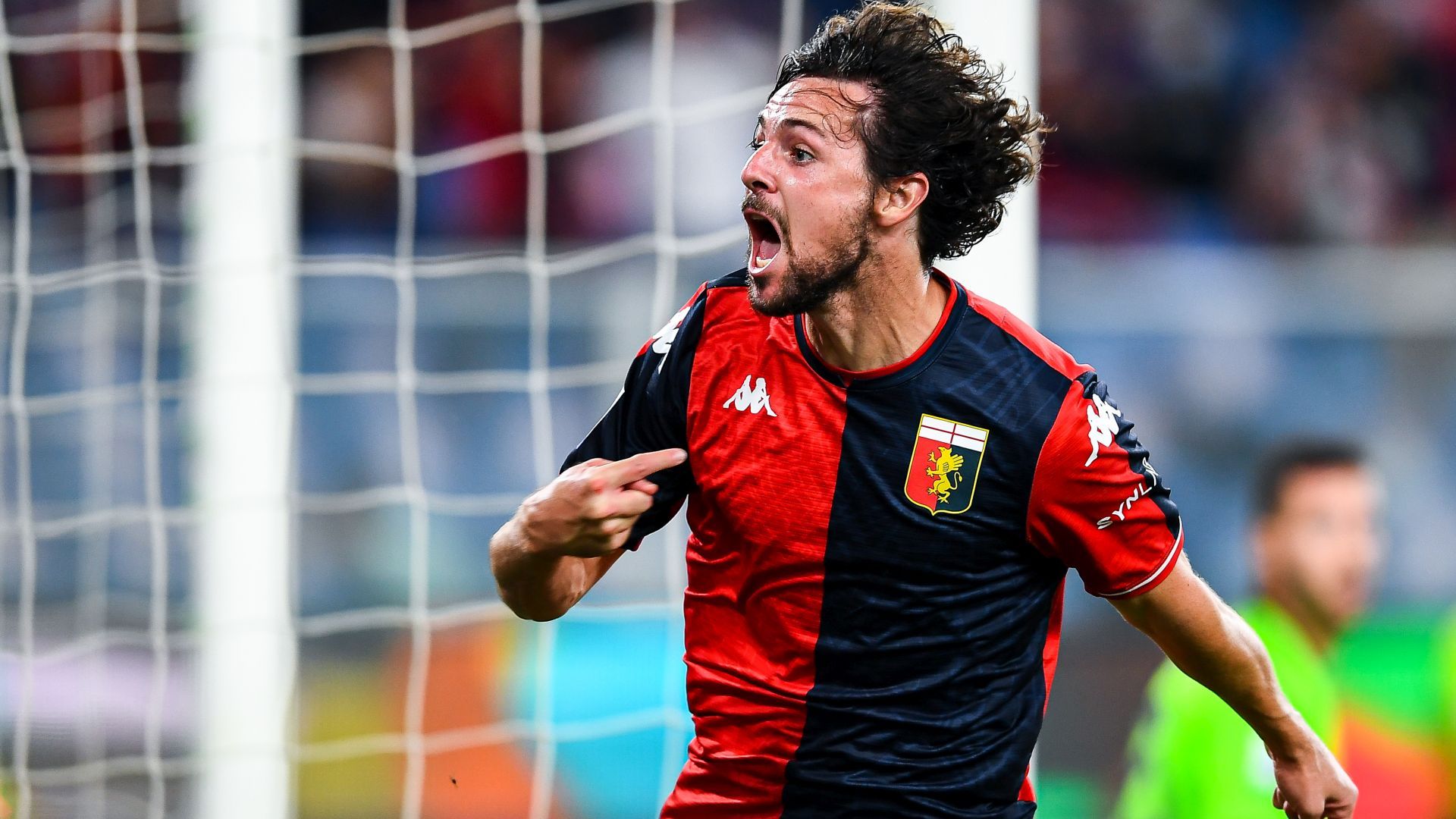 Mattia Destro Genoa 2021 2022