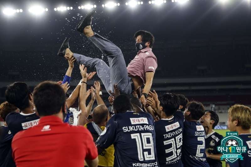 서울 이랜드 정정용감독