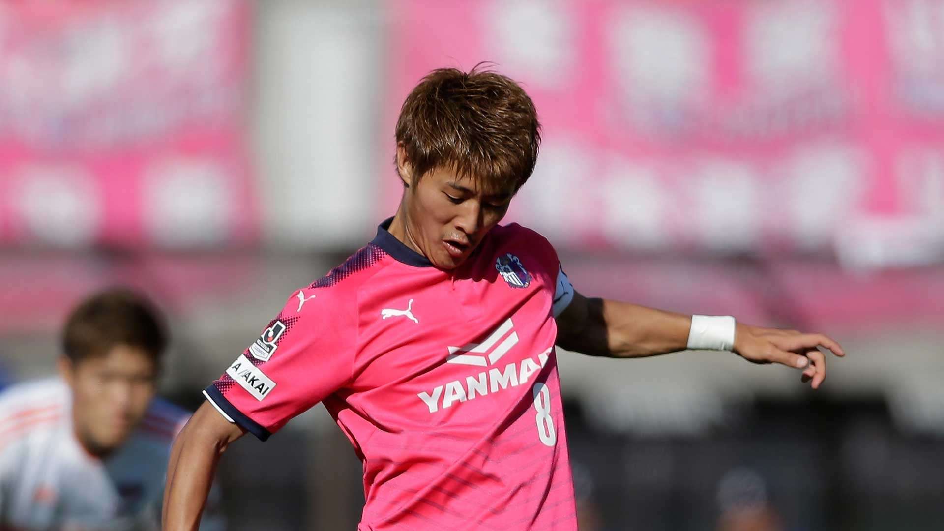 2017-06-04-cerezo-yoichiro kakitani