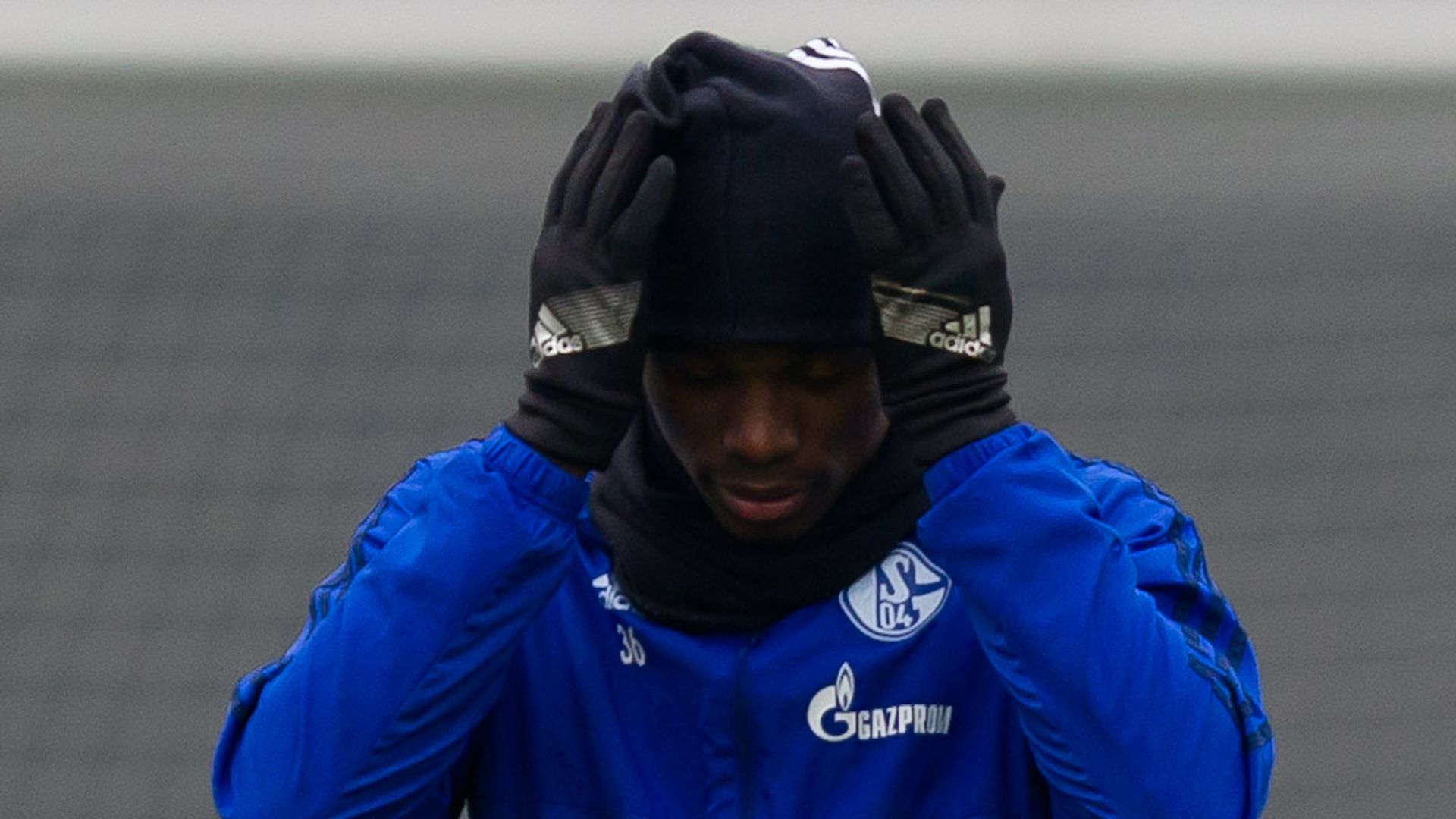 Embolo Schalke 04 Training 12052017