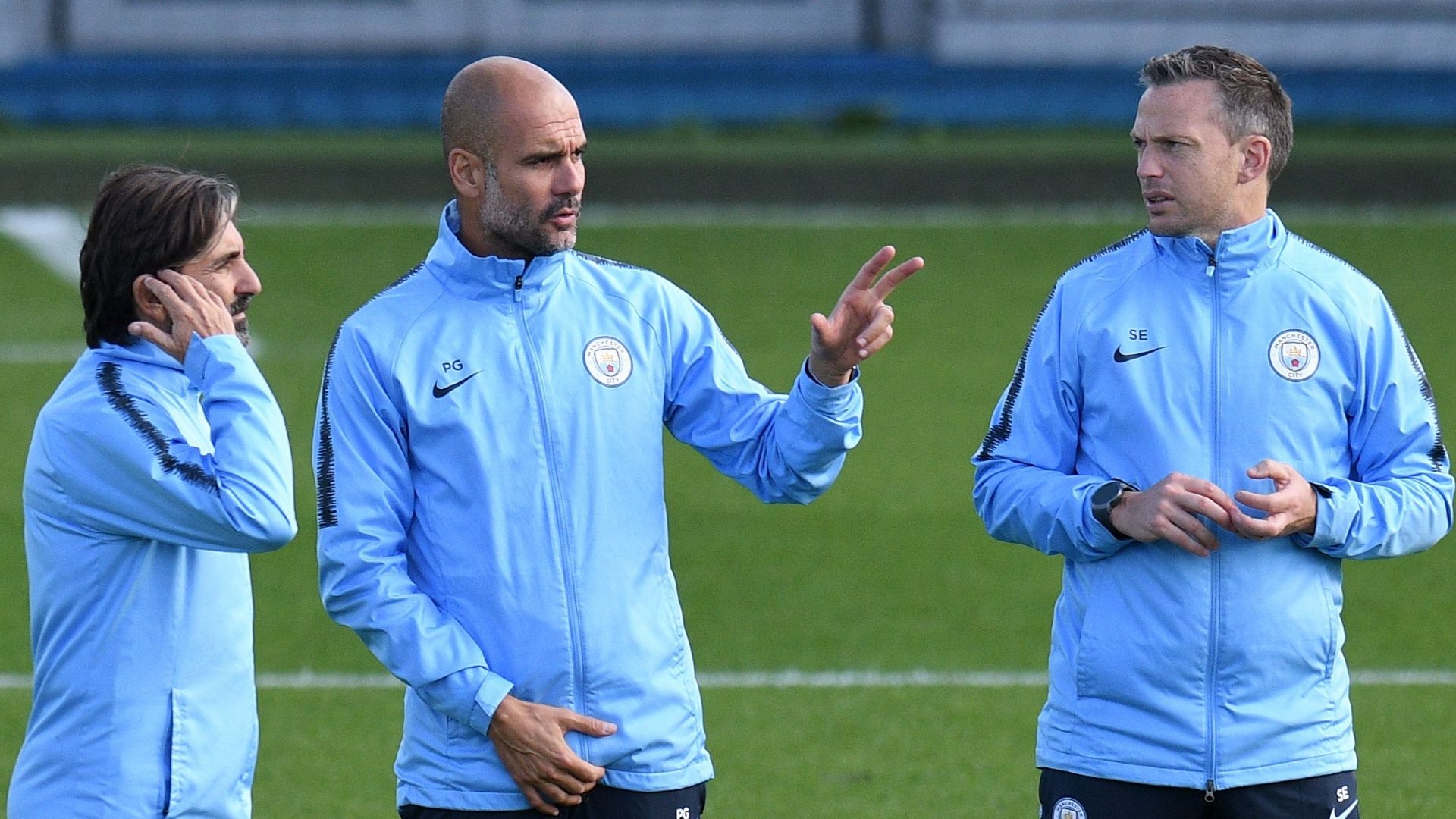 Pep Guardiola Man City training