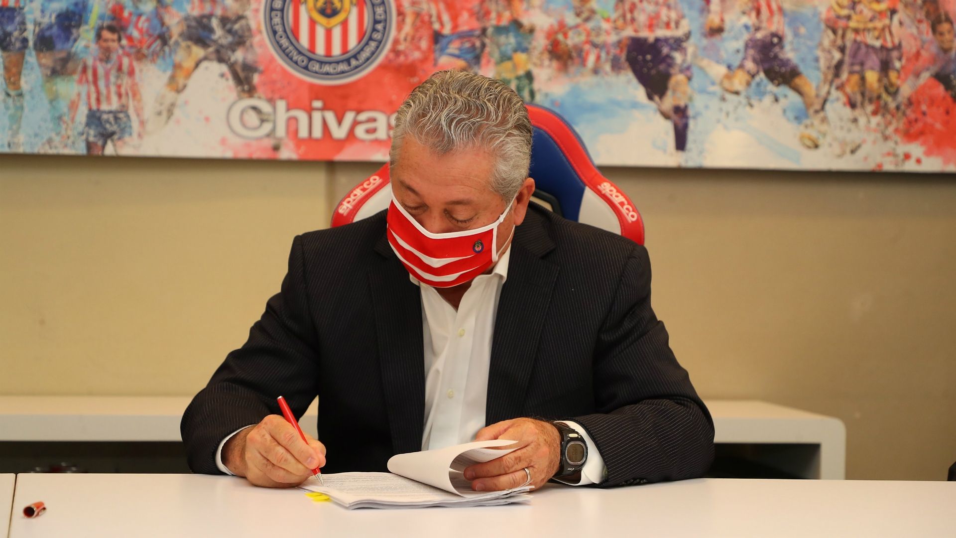 Víctor Manuel Vucetich Chivas