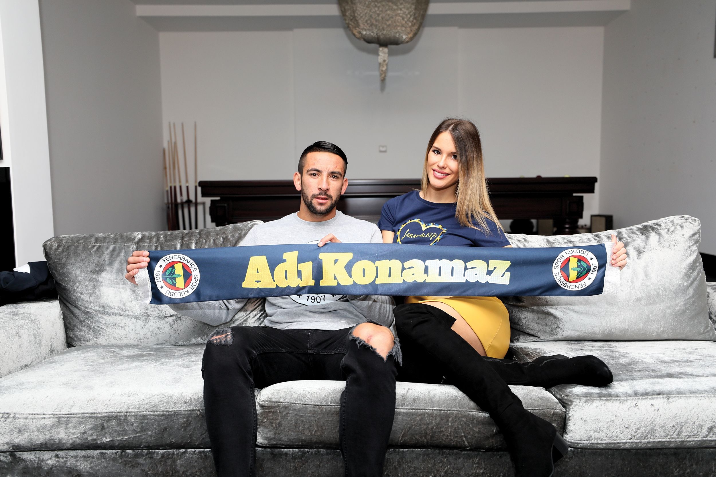 Mauricio Isla Fenerbahce