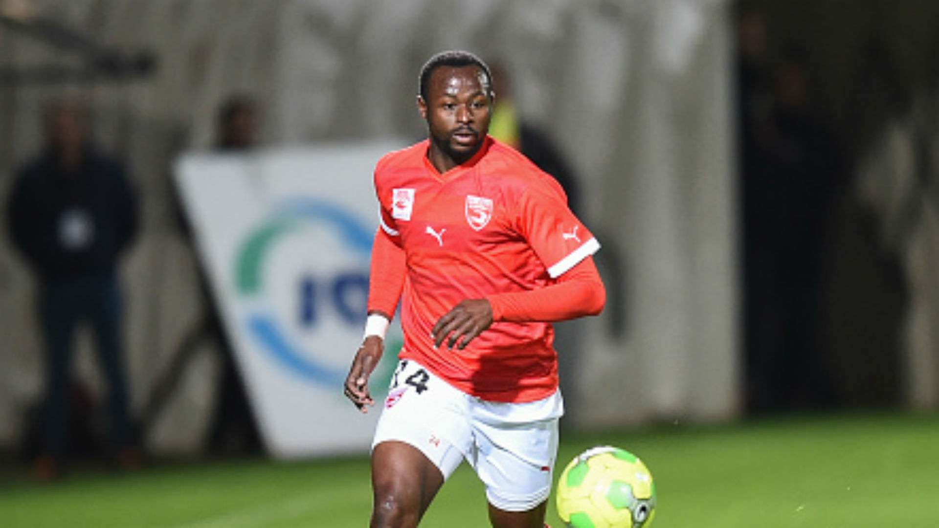 Zie Diabate Nimes Ligue 2