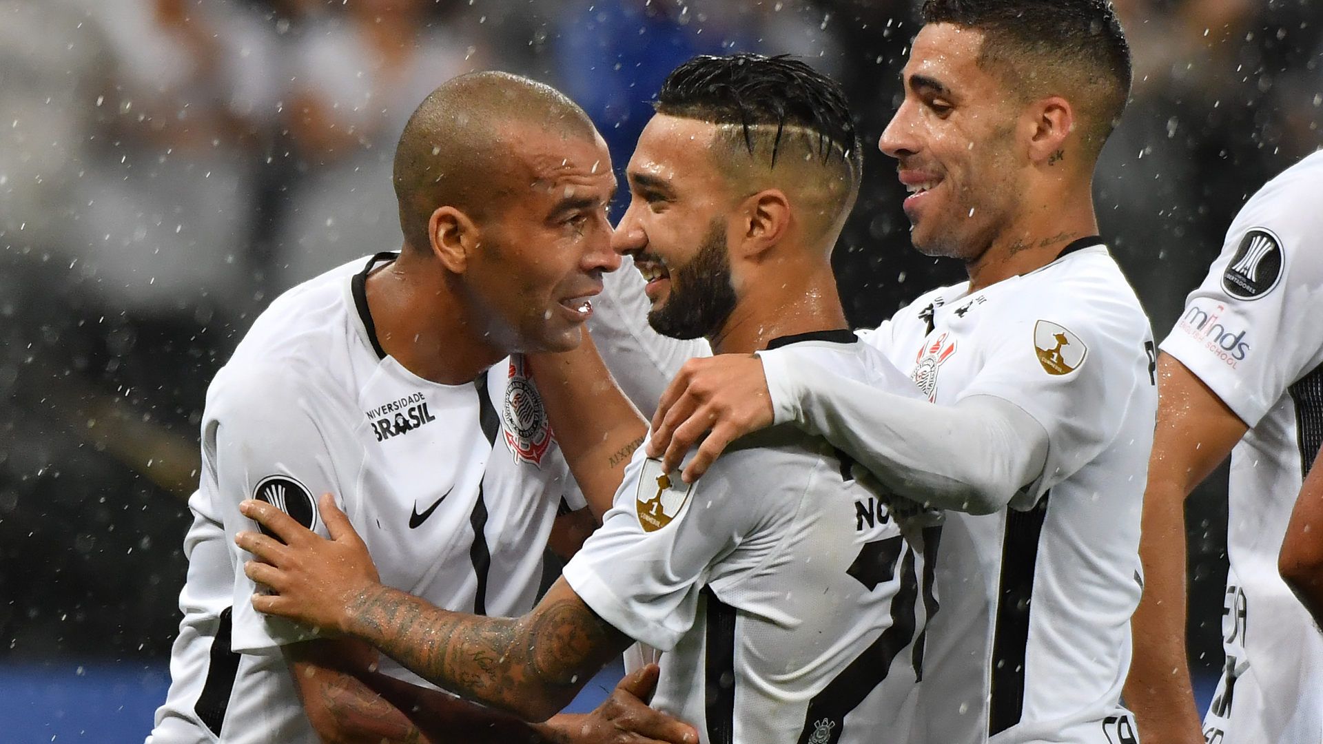 Emerson Sheik Clayson Corinthians Deportivo Lara 14032018 Copa Libertadores