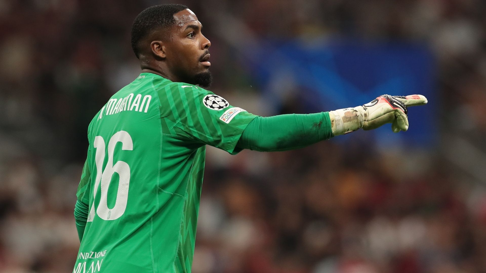 Mike Maignan Milan 2023-2024