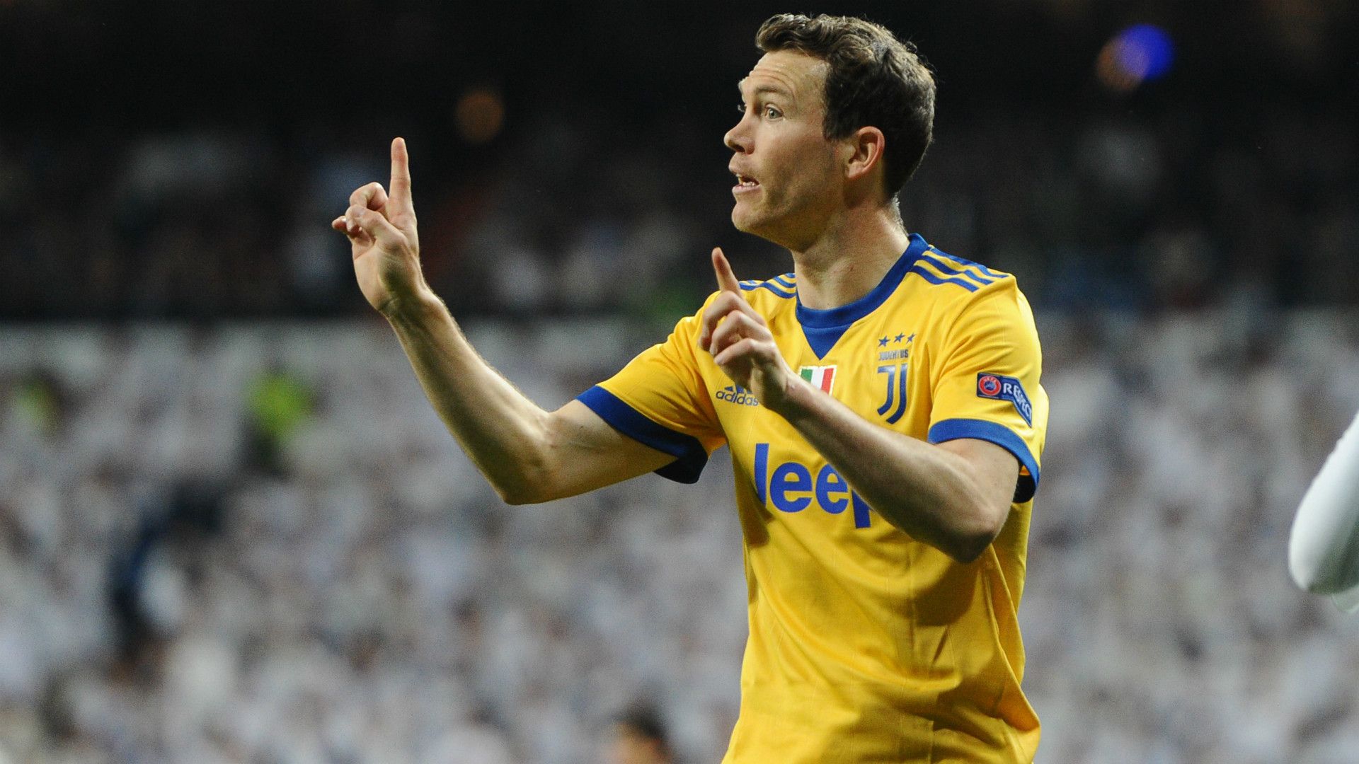 stephan lichtsteiner - cropped