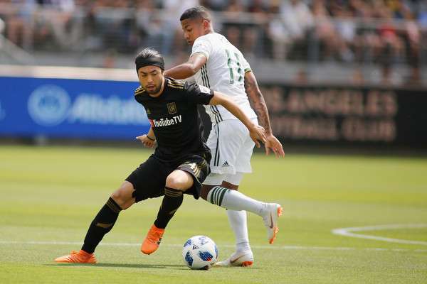 Lee Nguyen. Lee Nguyễn. CLB TPHCM không thể chiêu mộ Lee Nguyễn. CLB TP.HCM chốt giá 1 triệu USD cho Lee Nguyễn, nhưng quá muộn so với hạn chót. David Beckham không cho phép Lee Nguyễn rời Inter Miami. CLB TP.HCM chiêu mộ Lee Nguyễn. CLB TP.HCM thương thảo với Lee Nguyễn. Lee Nguyễn khoác áo Inter Miami. Lee Nguyễn David Beckham. CLB TP.HCM. Chuyển nhượng V.League. V.League. Lịch thi đấu V.League. Kết quả bóng đá. Trực tiếp bóng đá hôm nay. Bóng đá. Xem bóng đá.