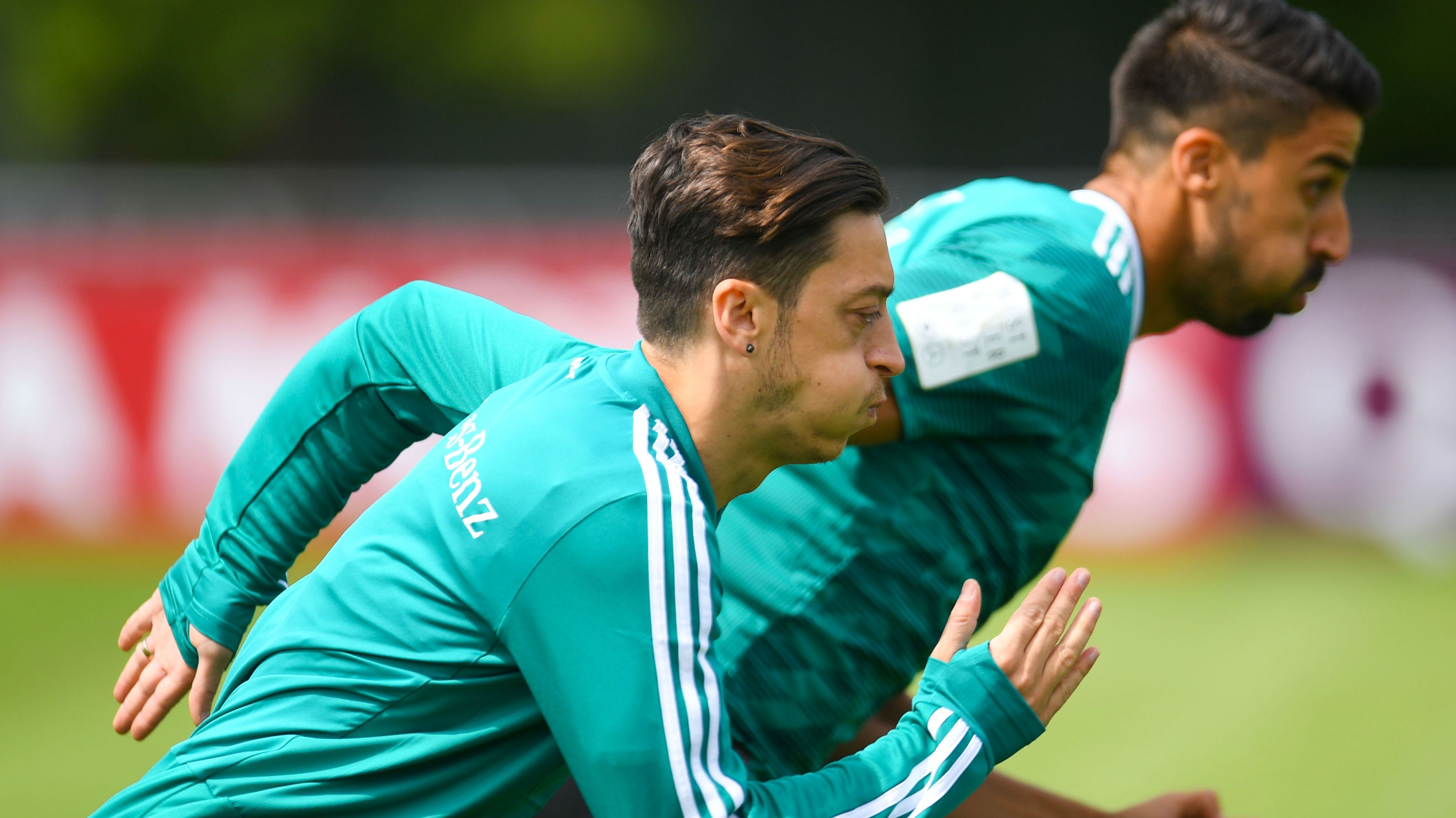 Mesut Özil Sami Khedira Germany