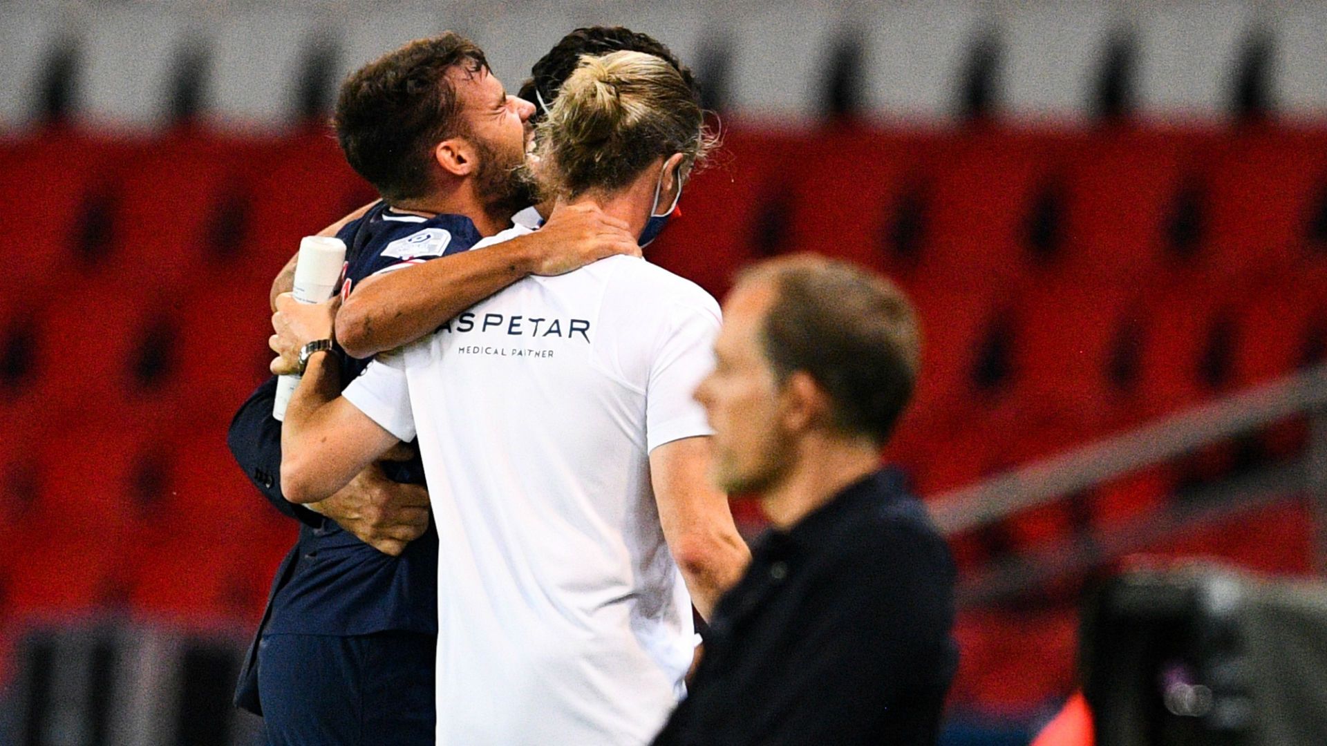 Bernat injury PSG Metz