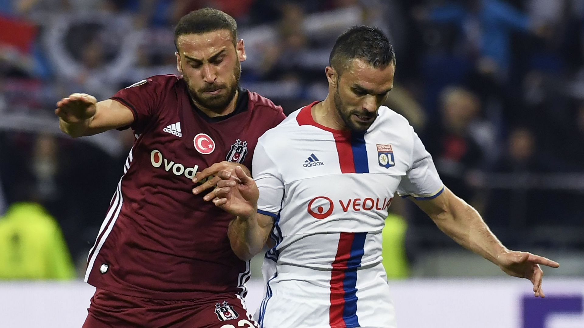 Cenk Tosun Jeremy Morel Olympique Lyon Besiktas UEL