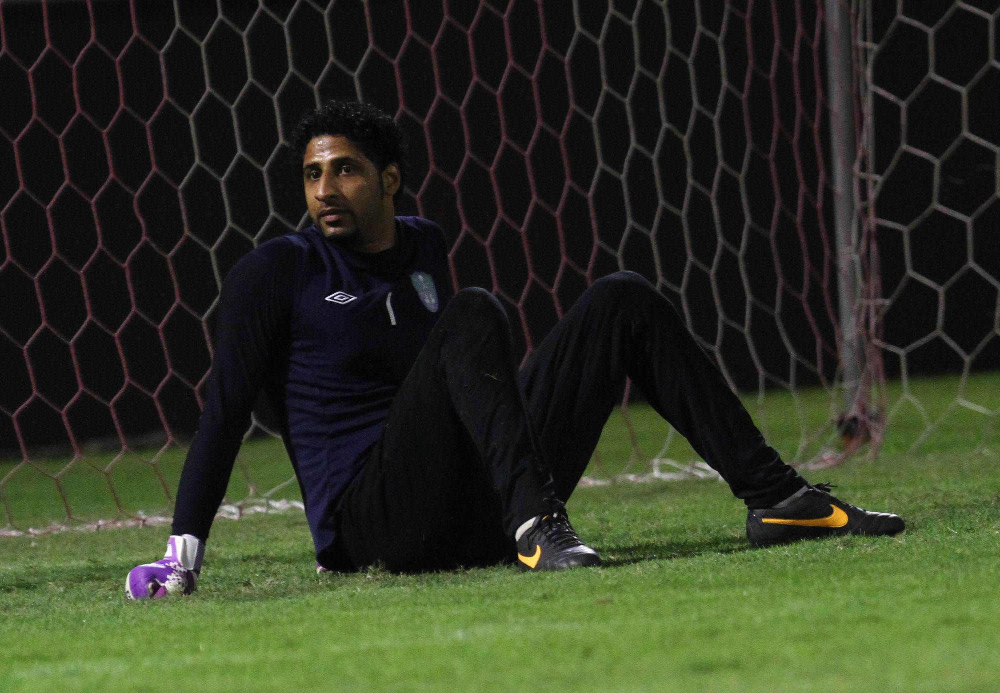 ياسر المسيليم حارس الأهلي