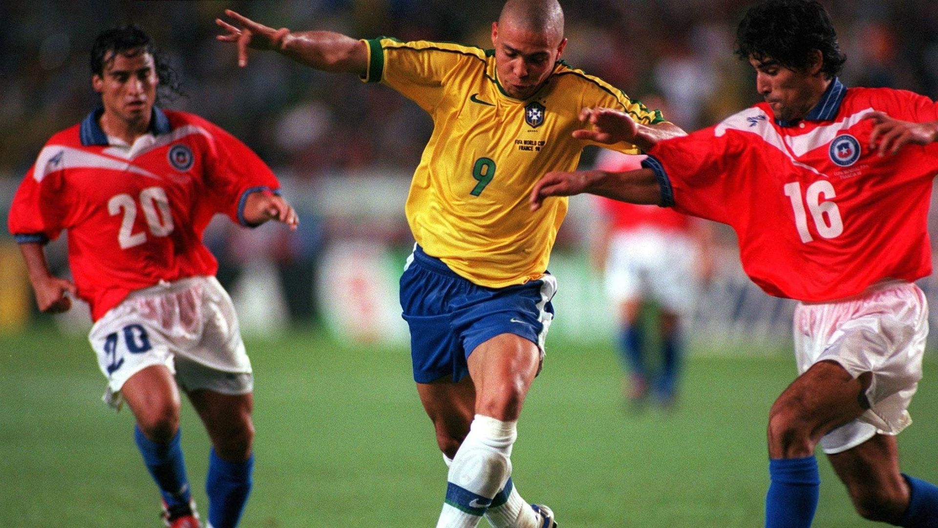 Ronaldo | Brasil | 1998