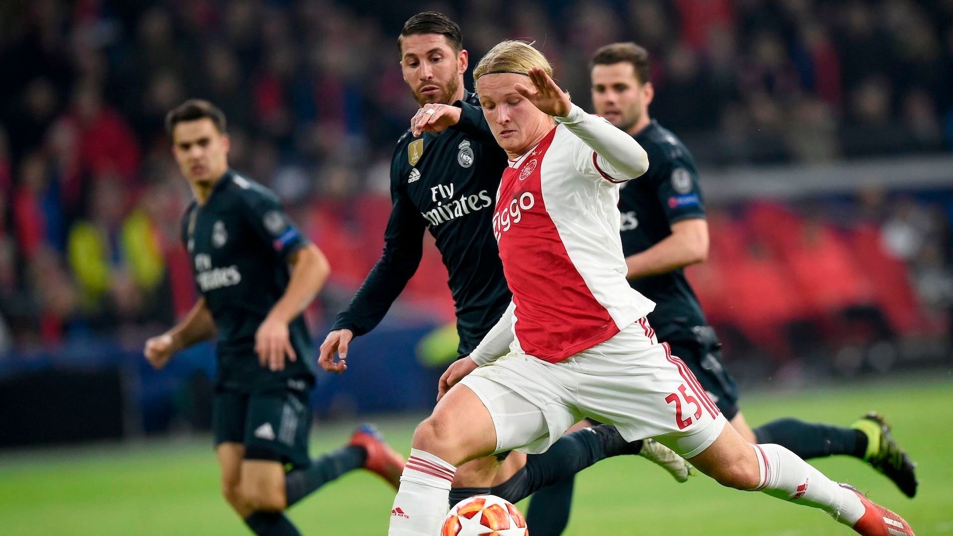 Kasper Dolberg vs. Real Madrid