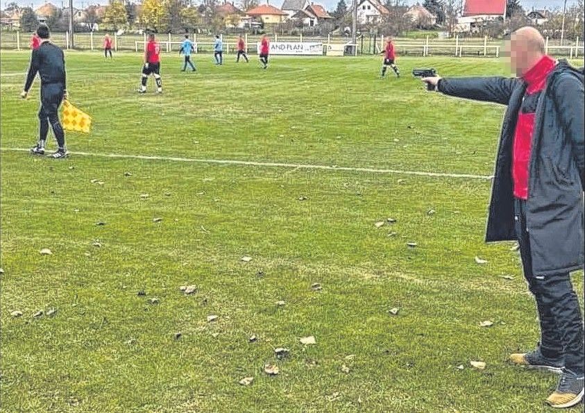 Pér-Tényő pisztoly 