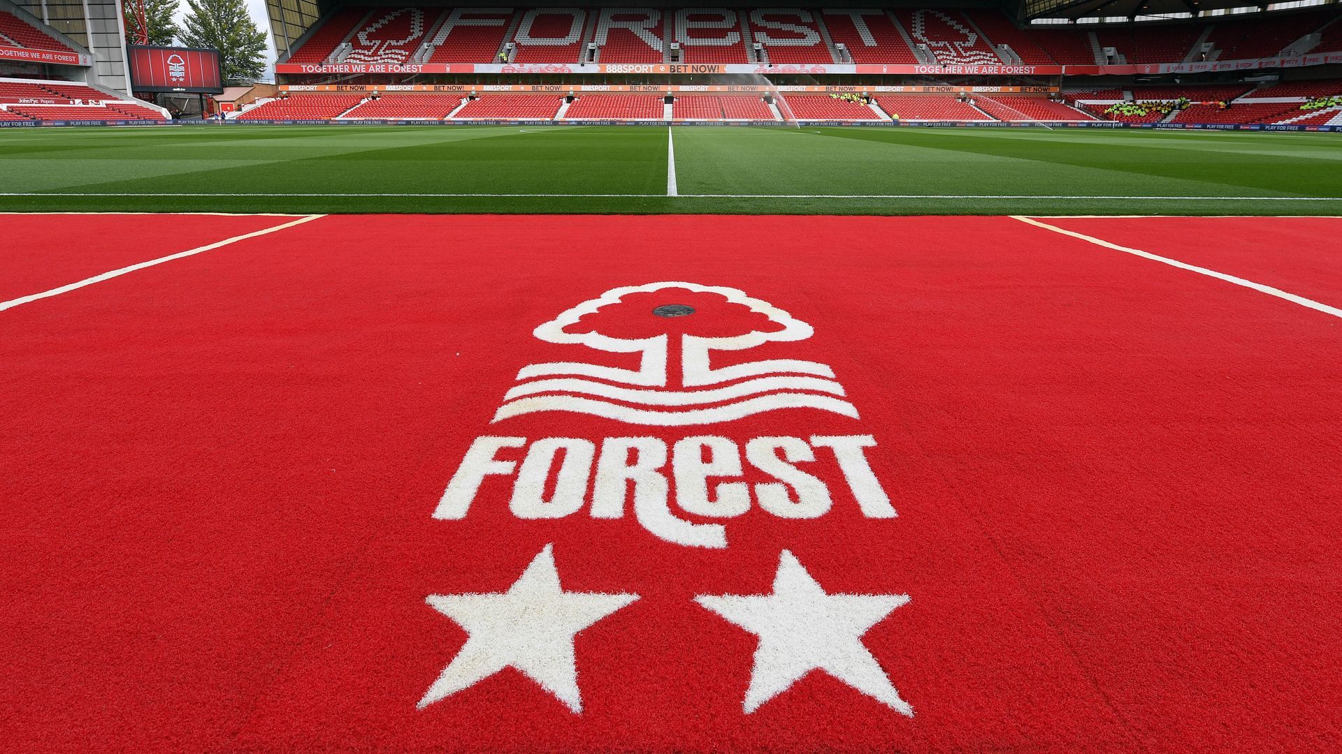 Nottingham Forest City Ground crest