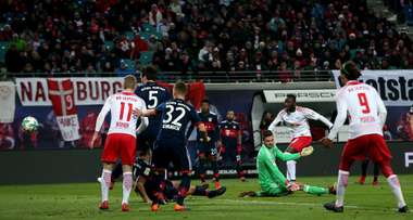 Naby Keita vs Bayern