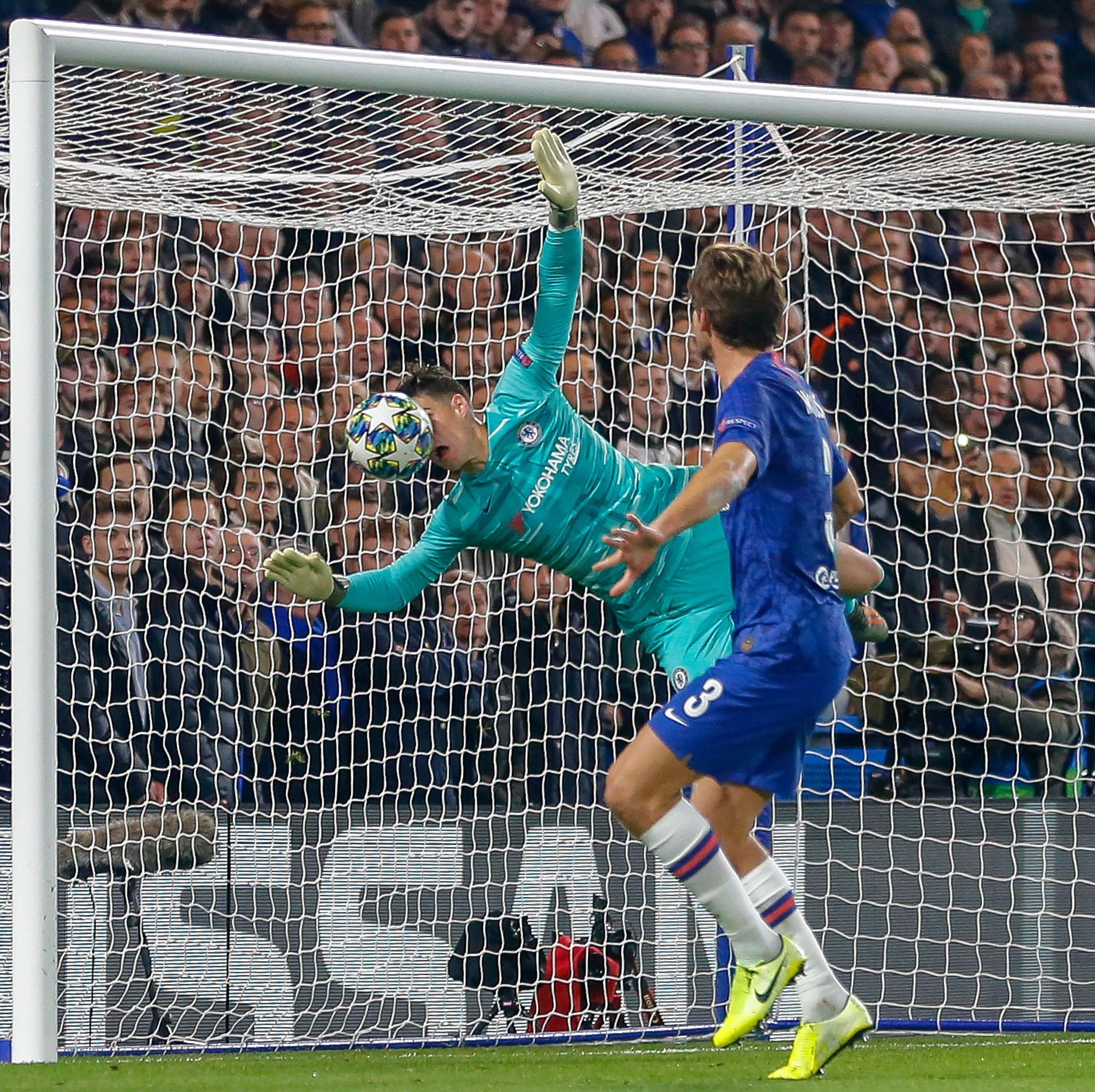 Kepa Arrizabalaga funny own goal Chelsea vs Ajax