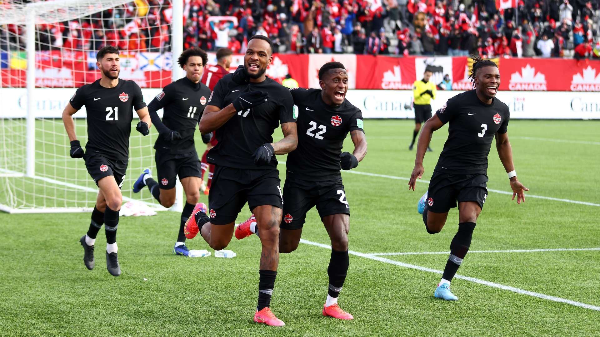 Larin Canada USMNT 2022
