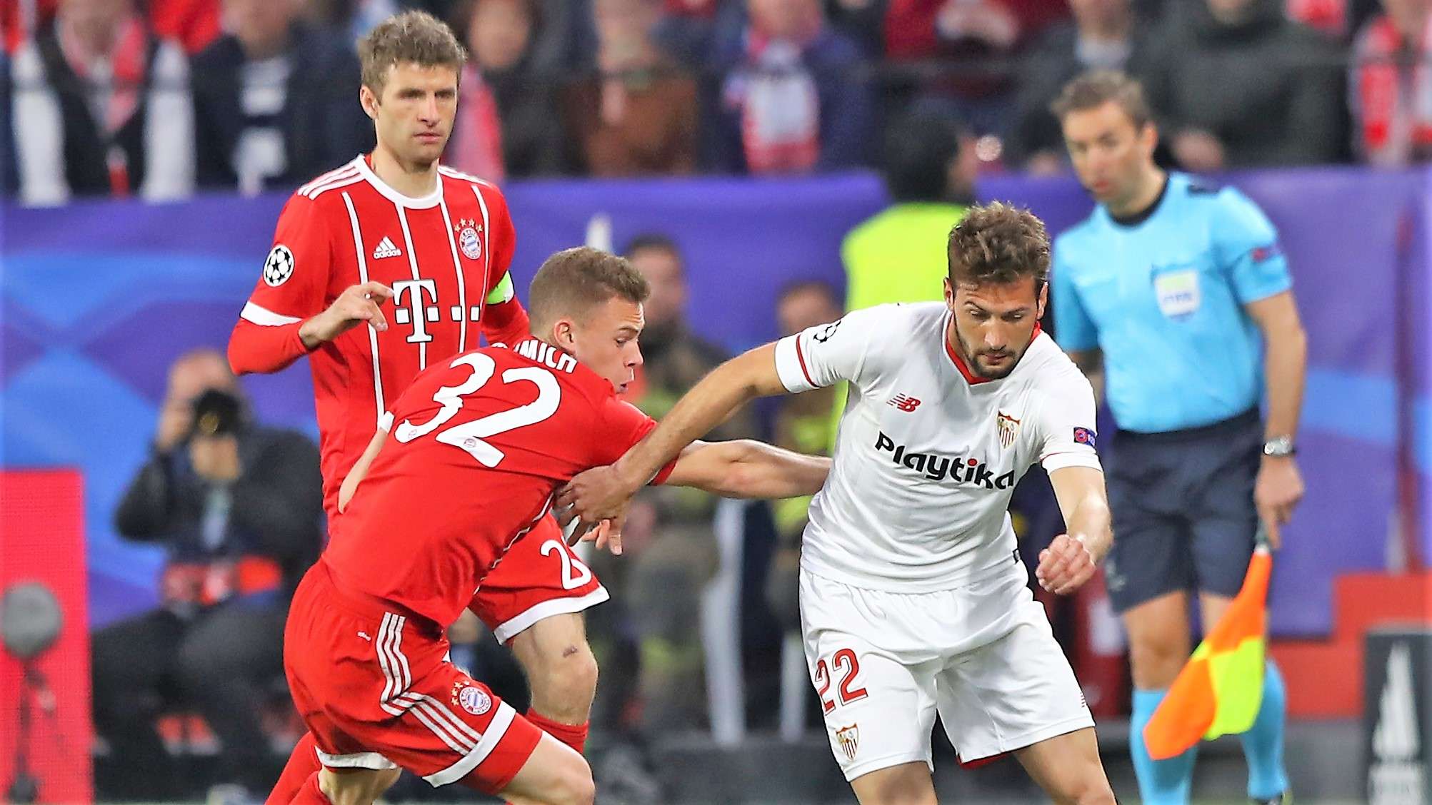 Joshua Kimmich Franco Vazquez Sevilla Bayern Munich UCL 03042018