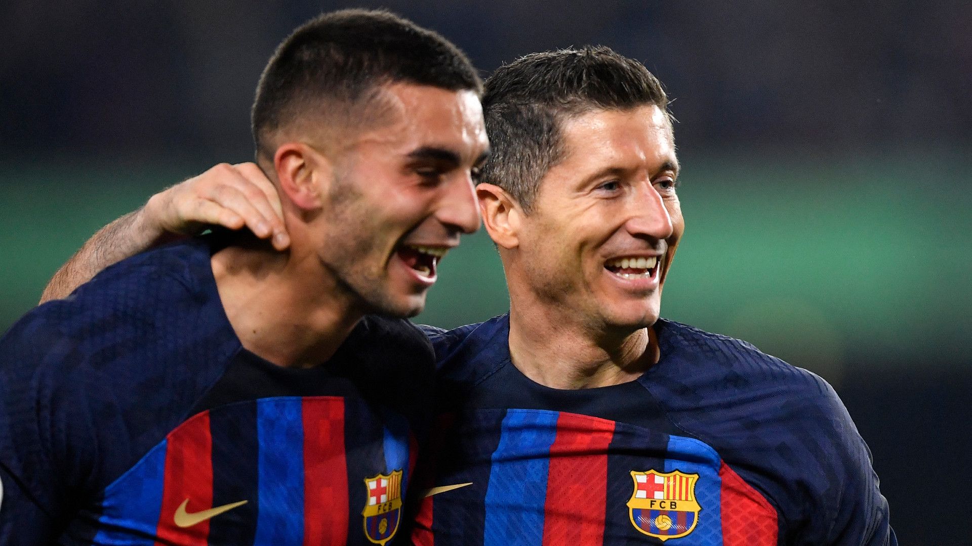 FERRAN TORRES ROBERT LEWANDOWSKI BARCELONA LALIGA 19022023