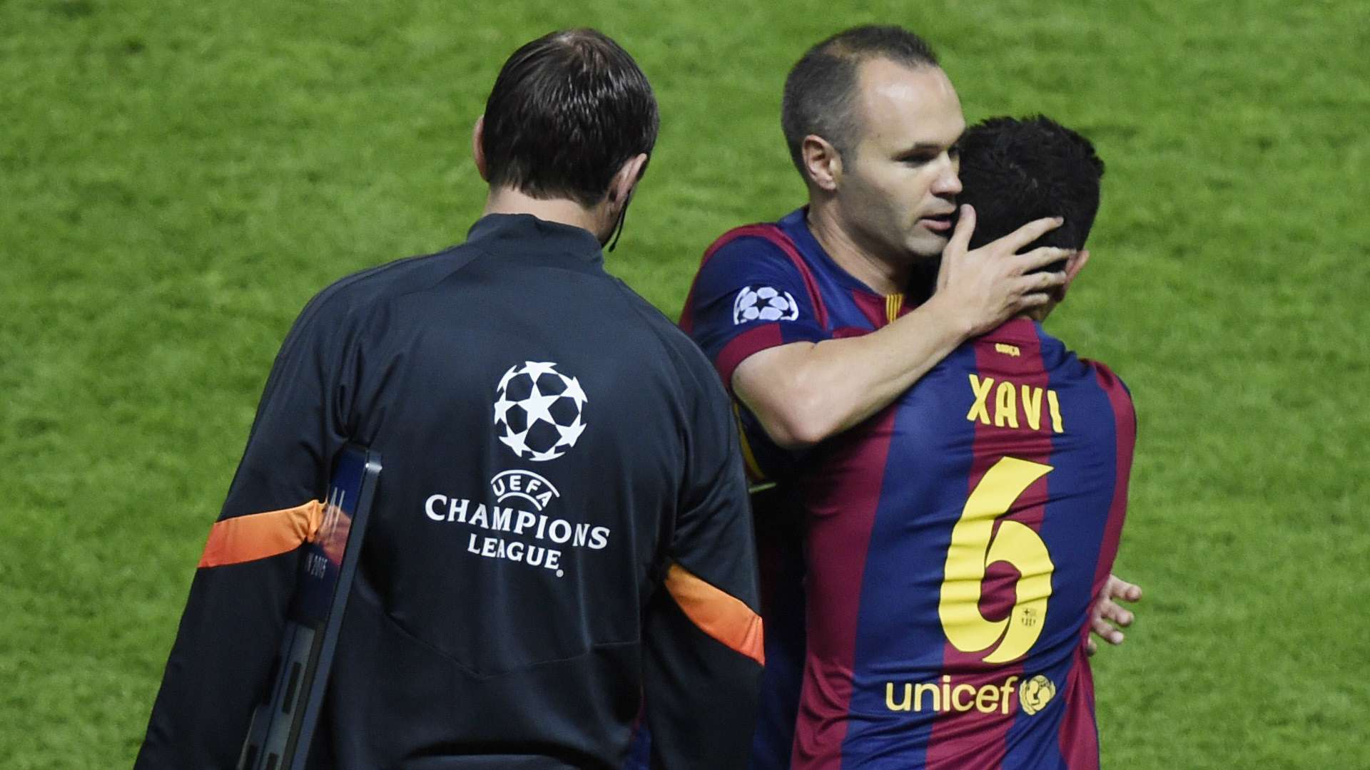 Xavi Hernandez Andrés Iniesta Barcelona Juventus Champions League 06062015