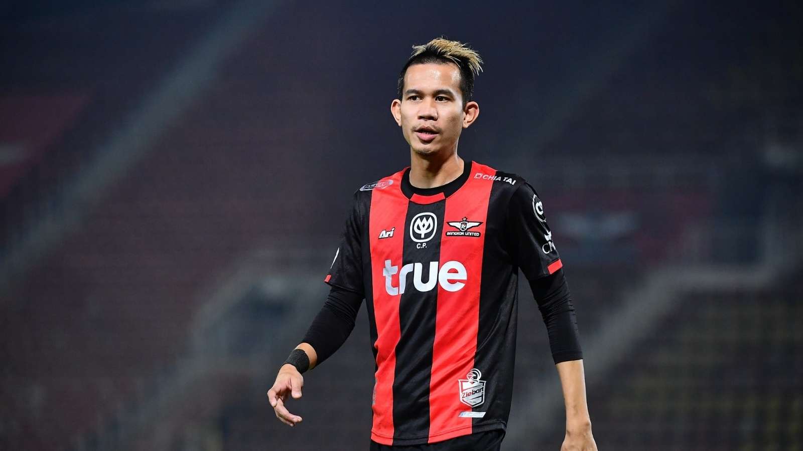 สรรวัชญ์ เดชมิตร