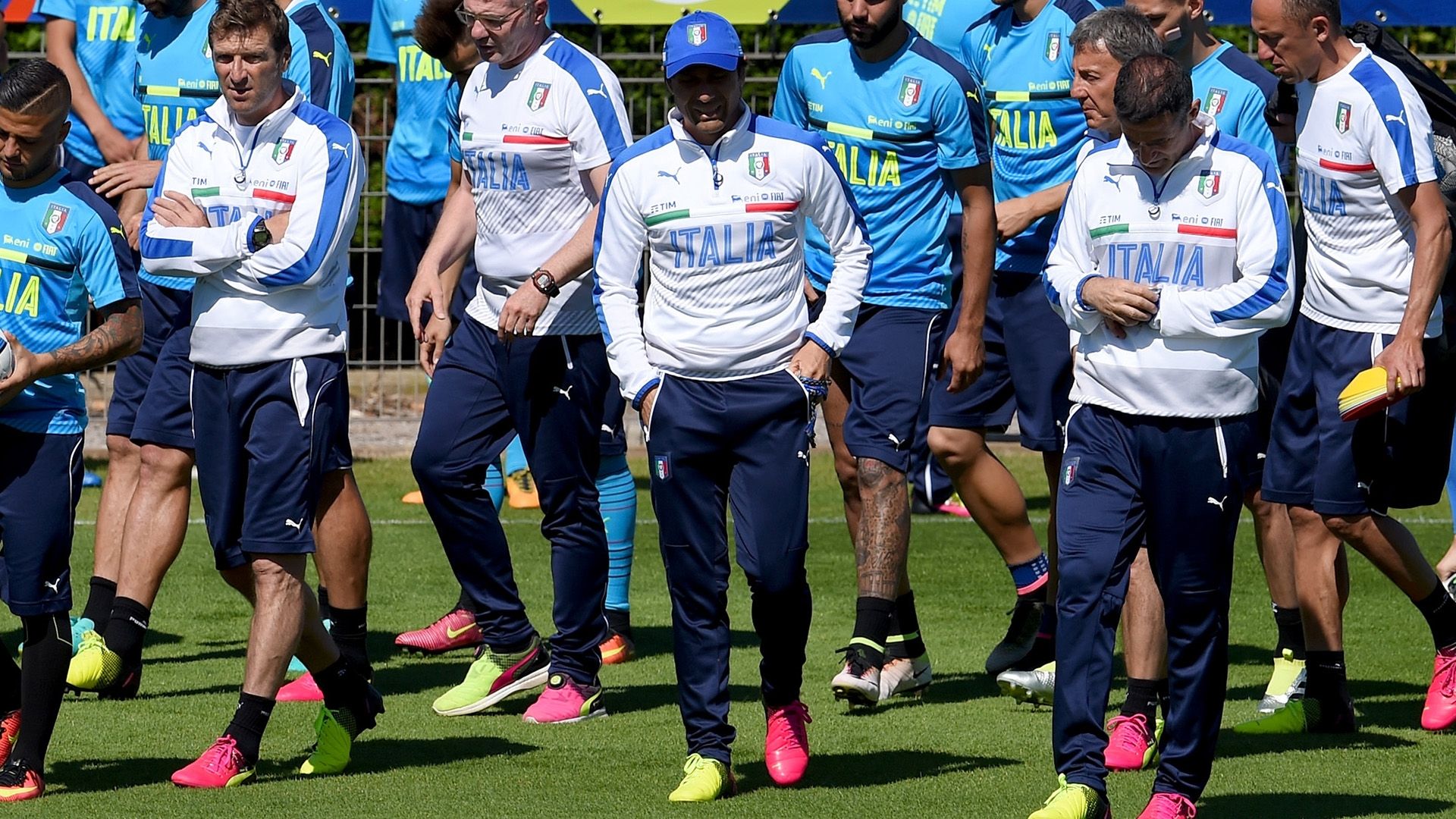 Antonio Conte Italy training
