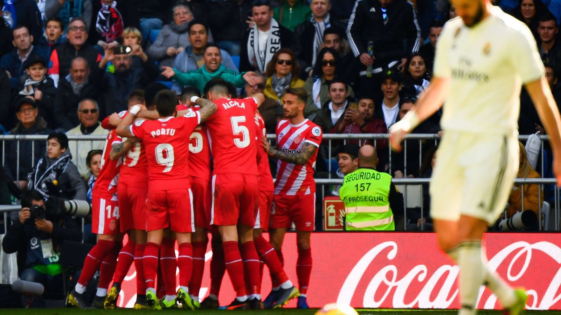 Girona celebrate vs Real Madrid
