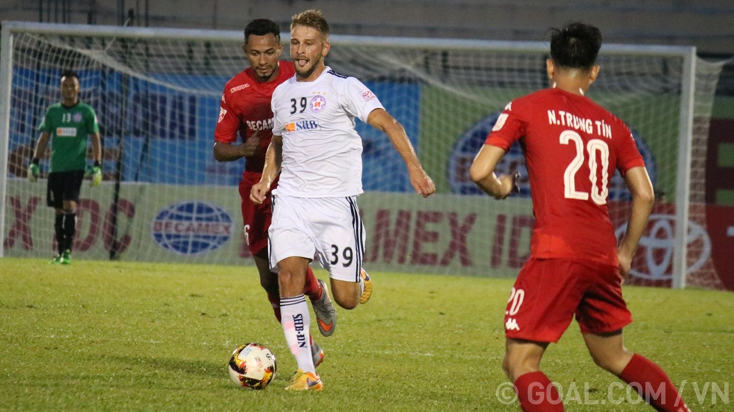 Gramoz Kurtaj Bình Dương Đà Nẵng V.League 2017