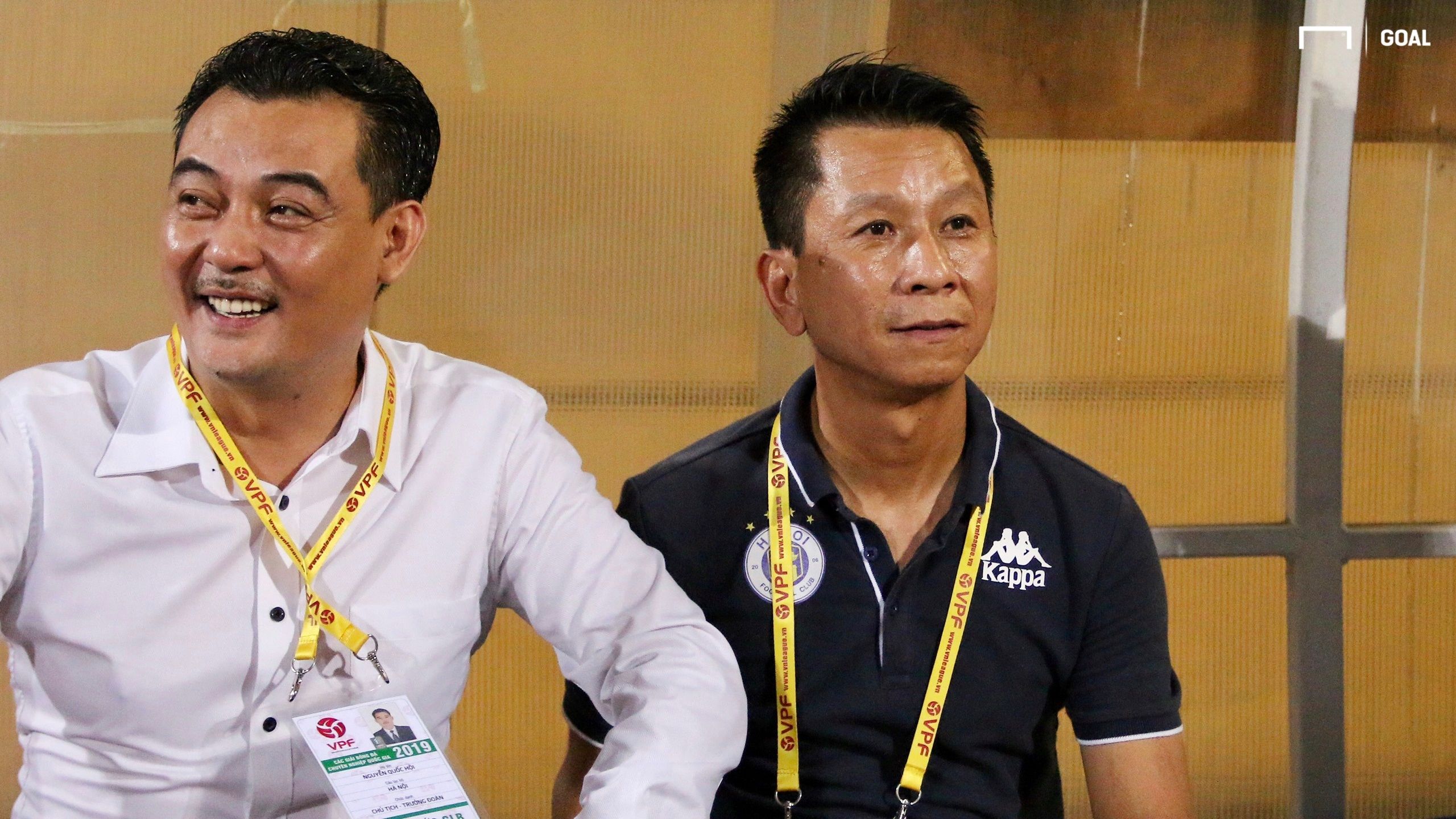 President Nguyen Quoc Hoi - Coach Van Sy Son Ha Noi FC vs HAGL Round 16 V.League 2019
