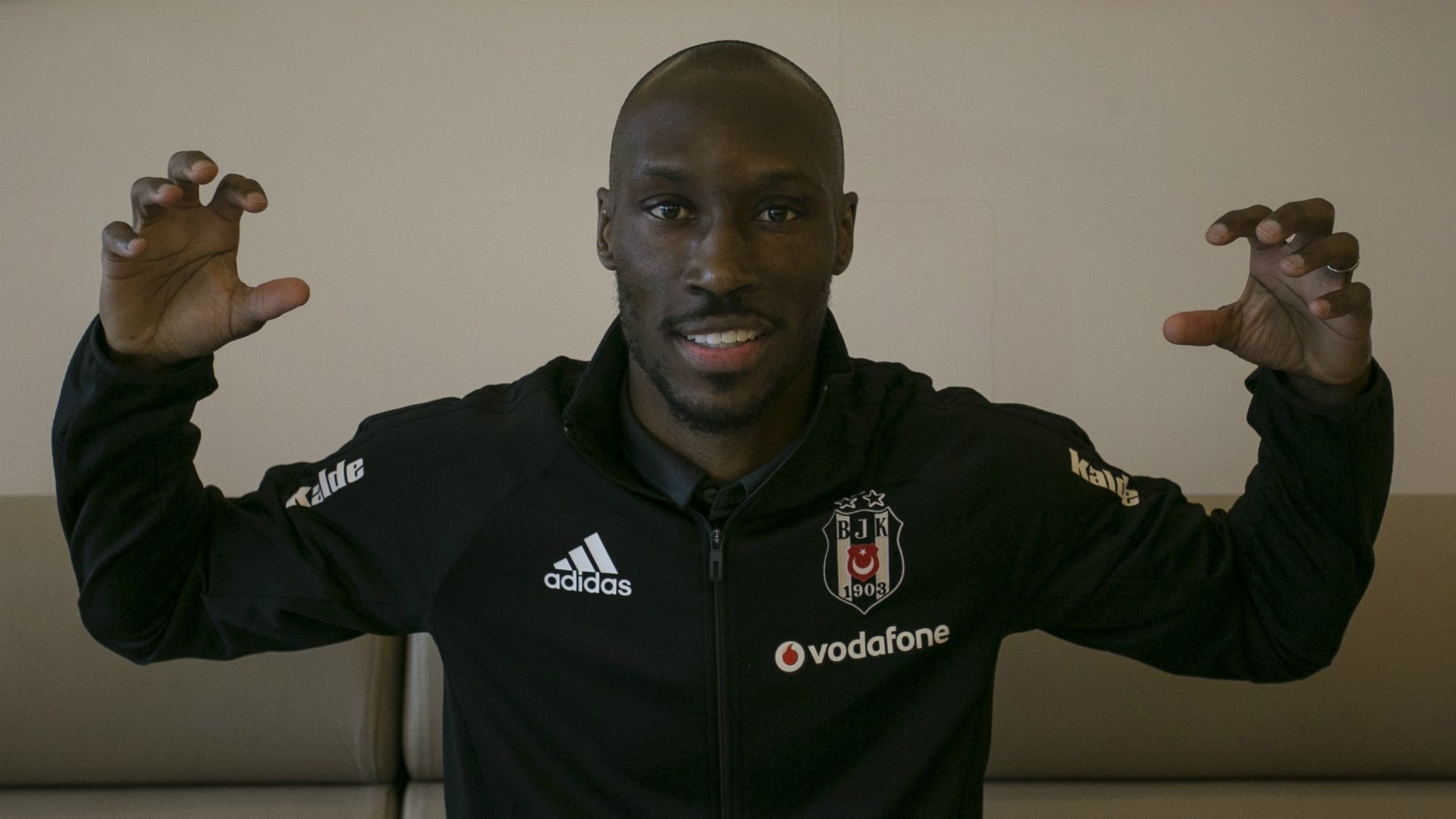 Atiba Hutchinson Besiktas