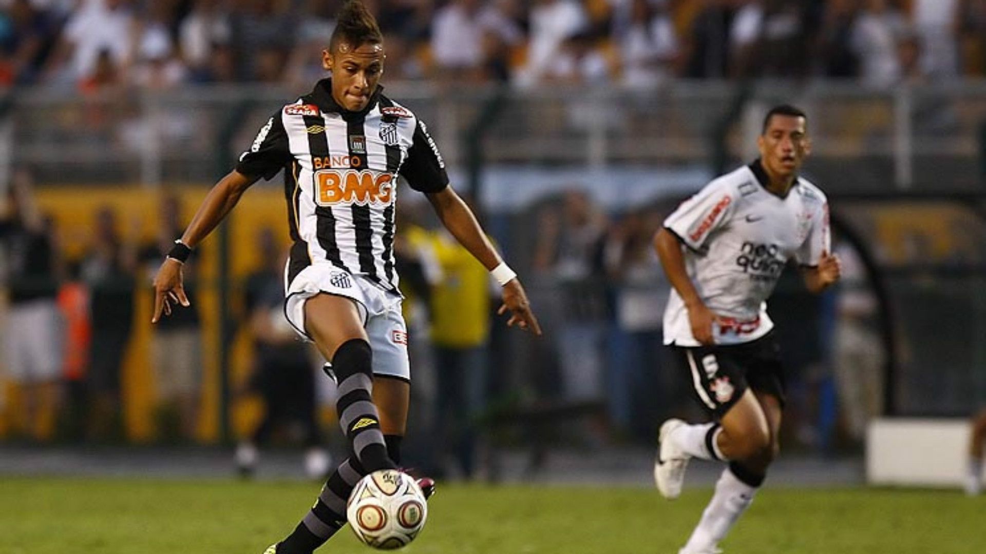 Neymar e Ralf - Corinthians x Santos 2011