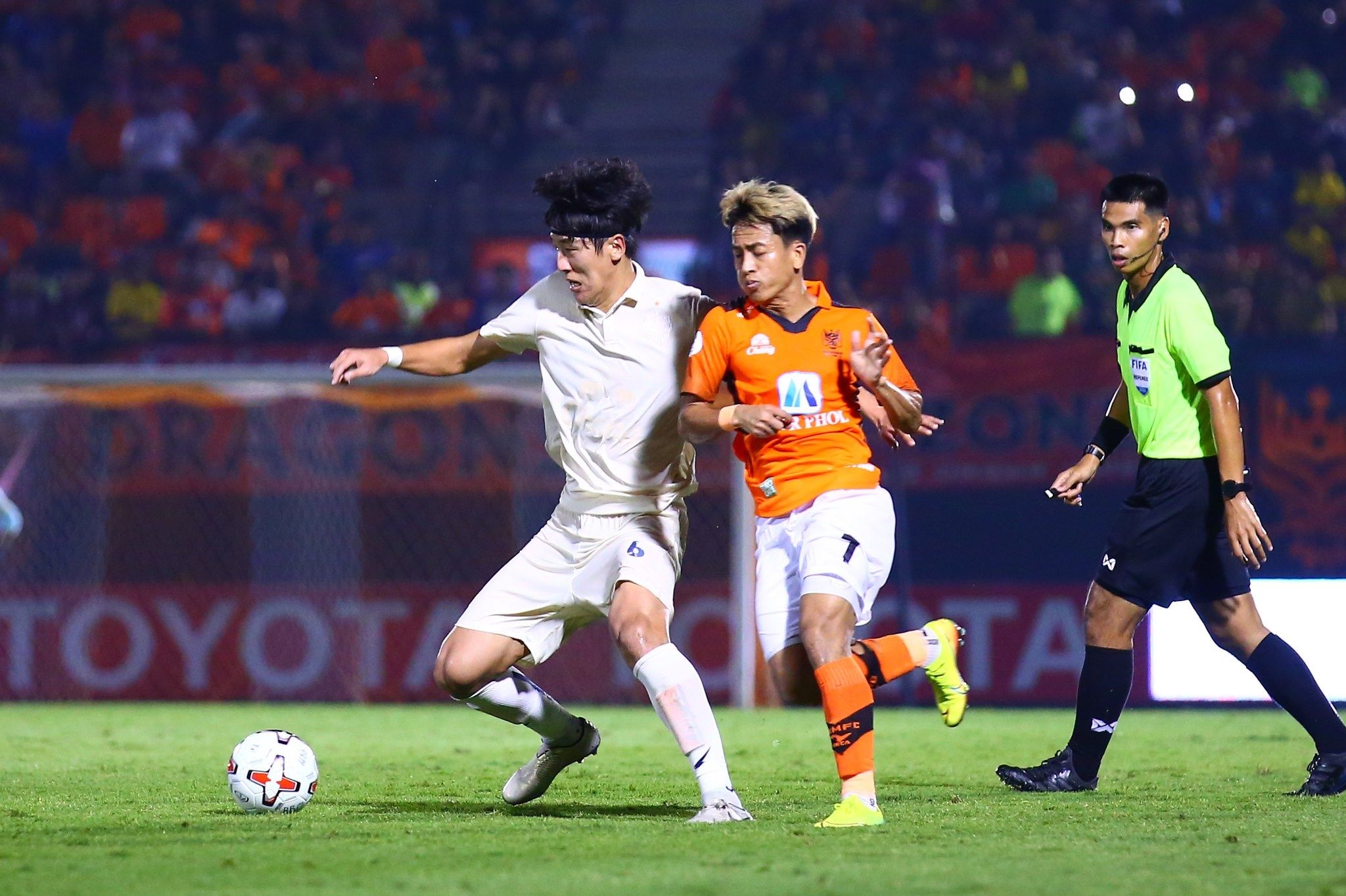 โตโยต้าไทยลีก