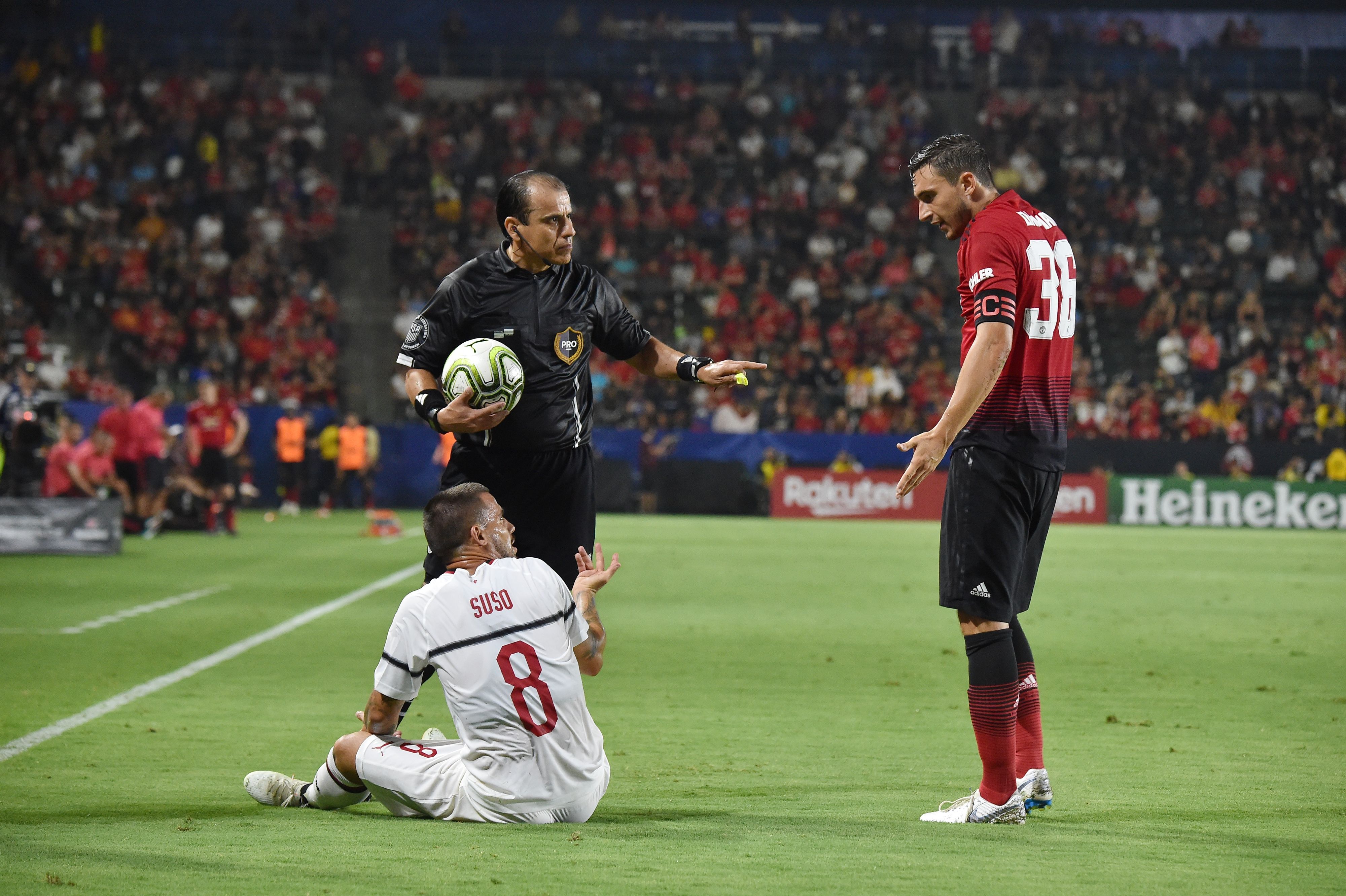 Suso & Matteo Darmian - AC Milan v Manchester United