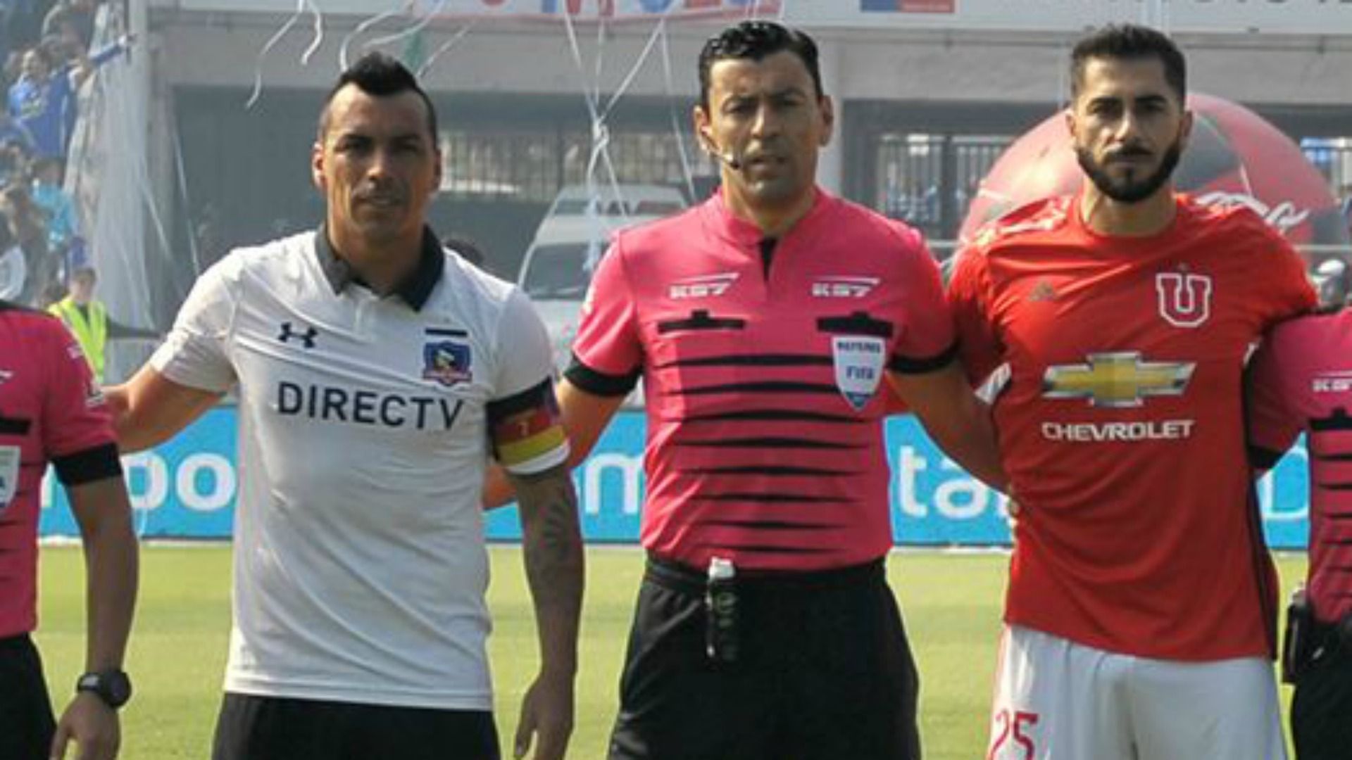 Johnny Herrera Esteban Paredes Superclásico Colo Colo Universidad de Chile 080417