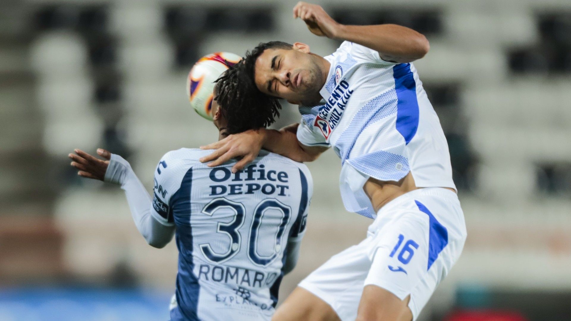 Pachuca Cruz Azul Romario Ibarra Adrián Aldrete