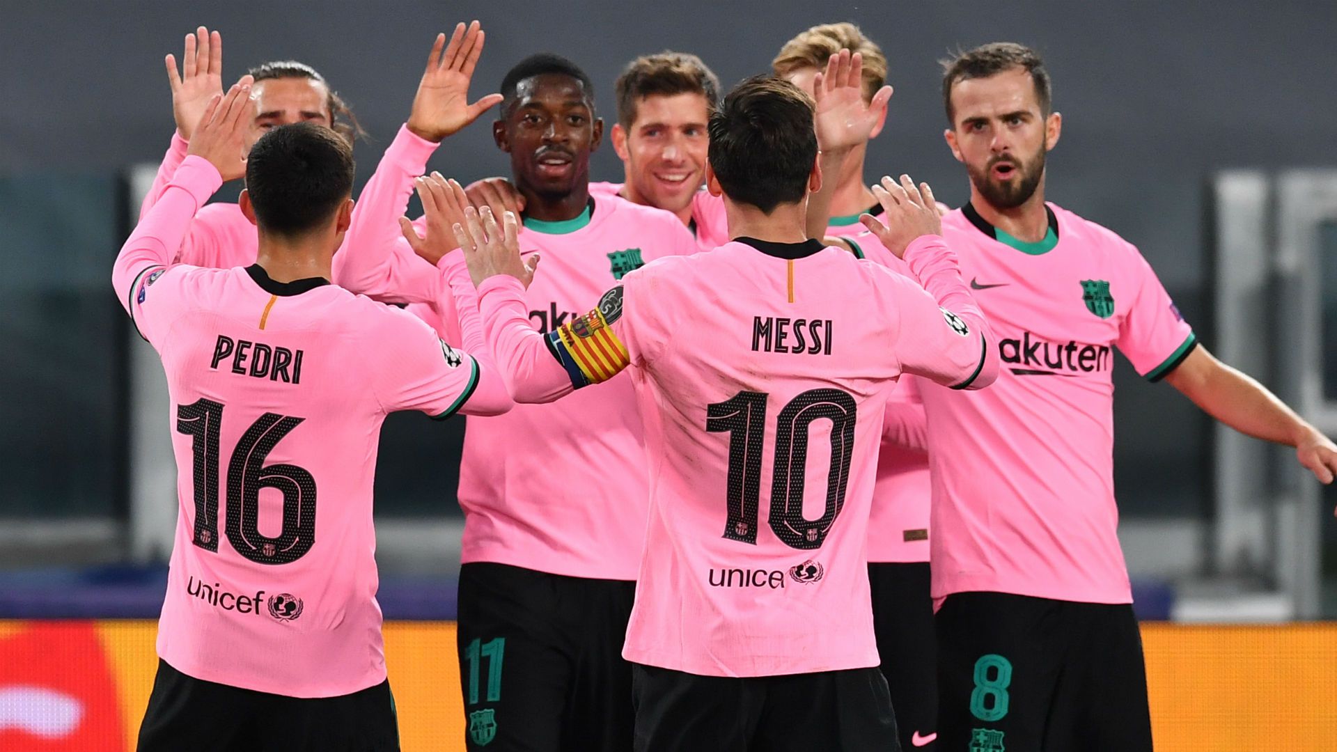 Barcelona celebrating Juventus Champions League