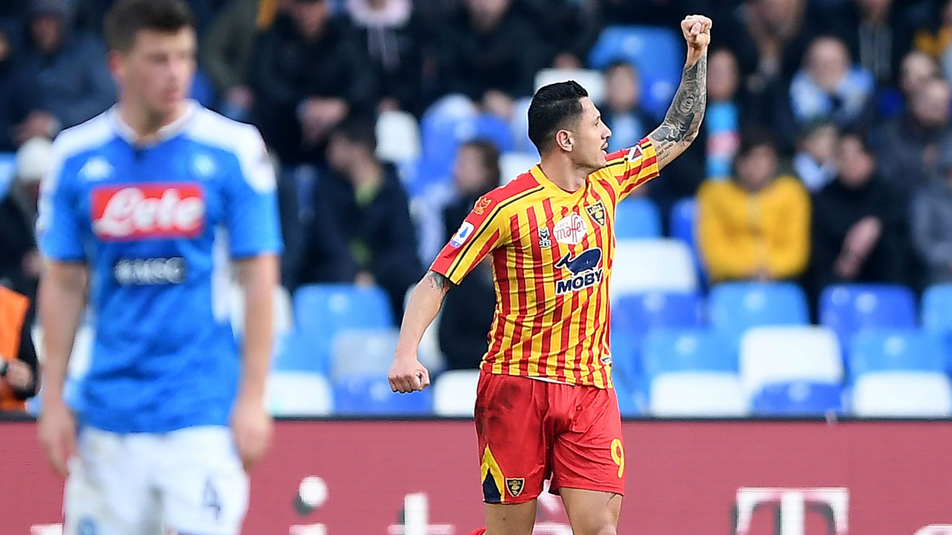 Lapadula celebrating Napoli Lecce