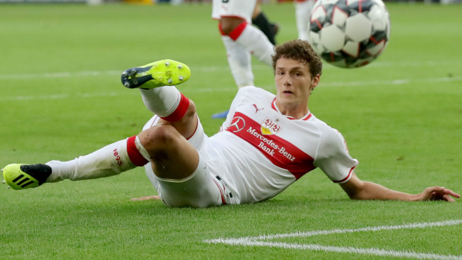 BENJAMIN PAVARD STUTTGART