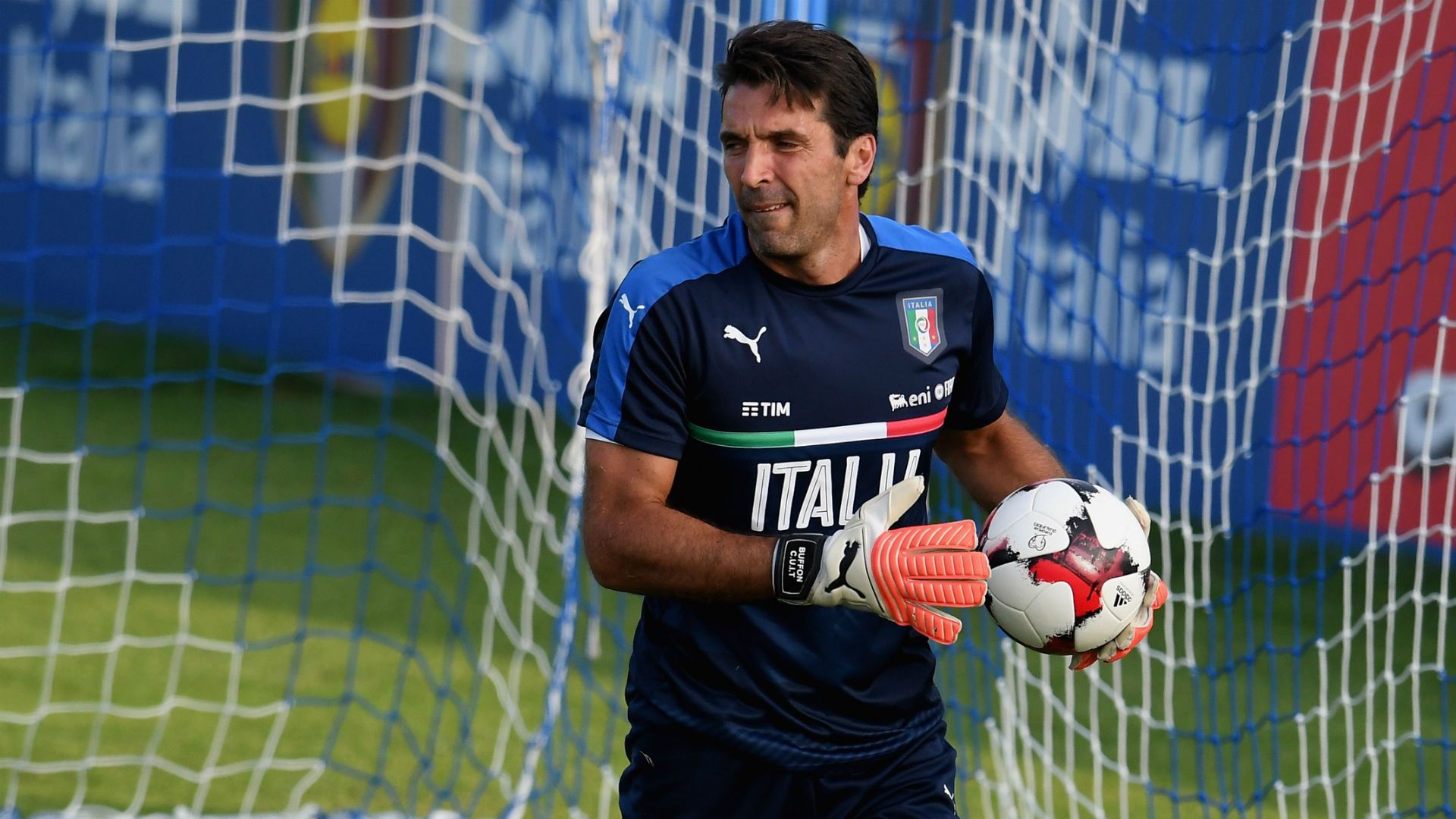 2017-09-02-buffon.jpg