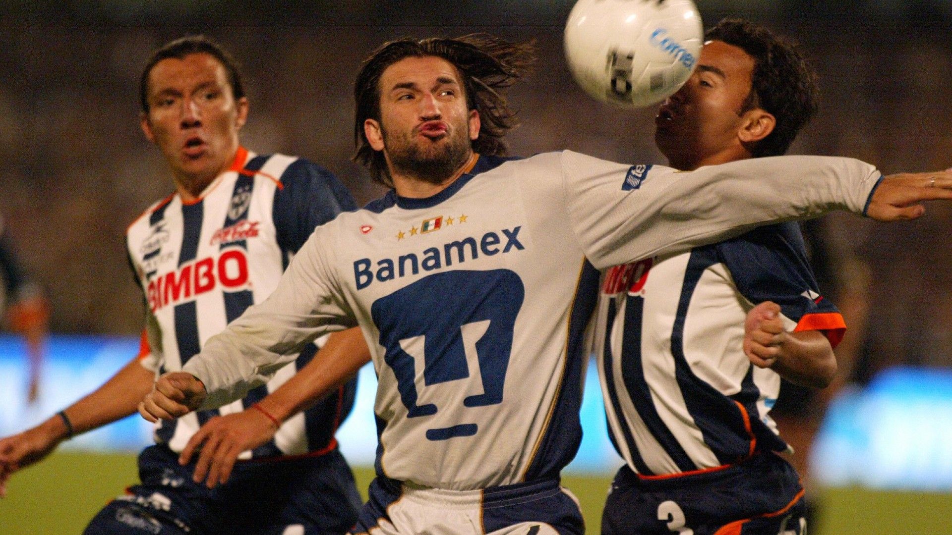 Kikin Fonseca Pumas 2004
