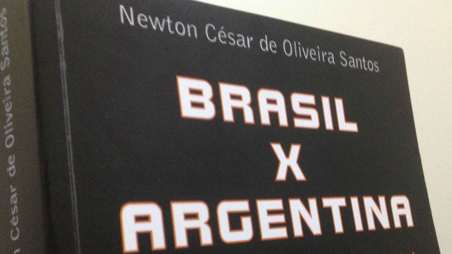 Livro Brasil x Argentina 07 11 2016