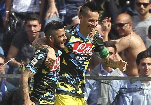 Hamsik (con Insigne) durante il match con la Sampdoria