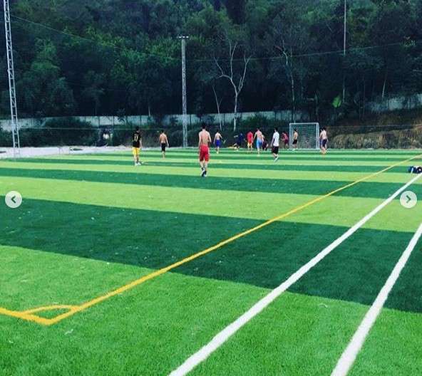 Sân cỏ nhân tạo Bùi Tiến Dũng 1