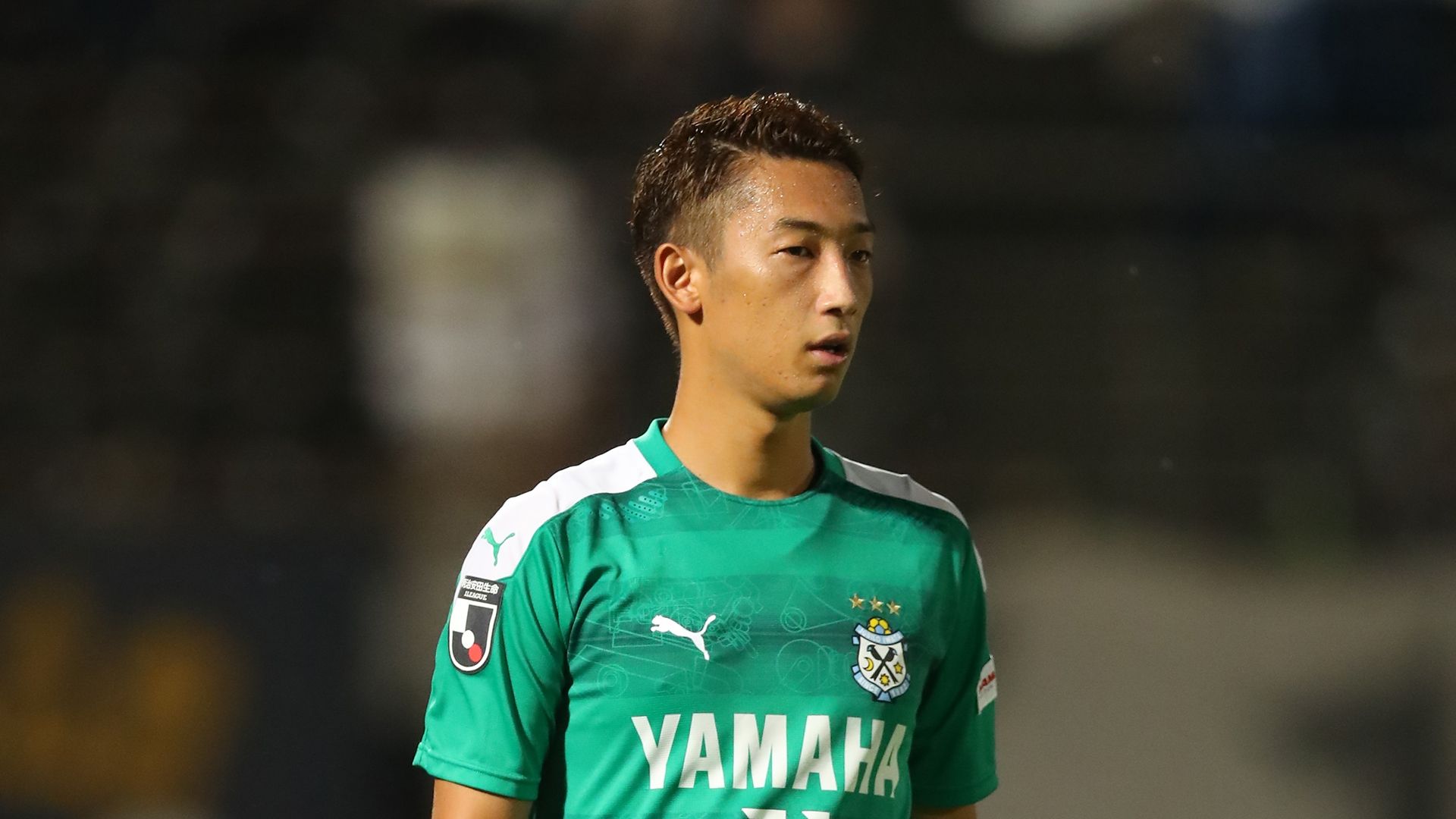 小林祐希選手 サイン入りPUMA ジュビロ磐田 2016 真夏の大決戦 限定ユニ ジュビロ磐田 小林祐希 ユニフォーム