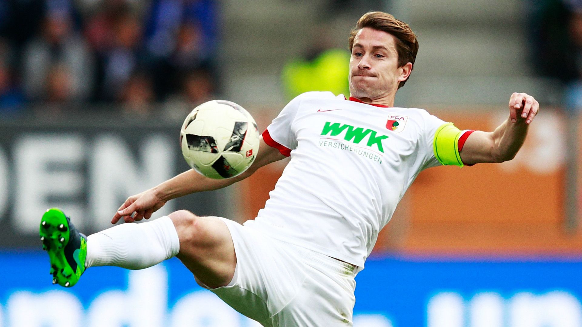 PAUL VERHAEGH AUGSBURG GERMAN BUNDESLIGA 15102016